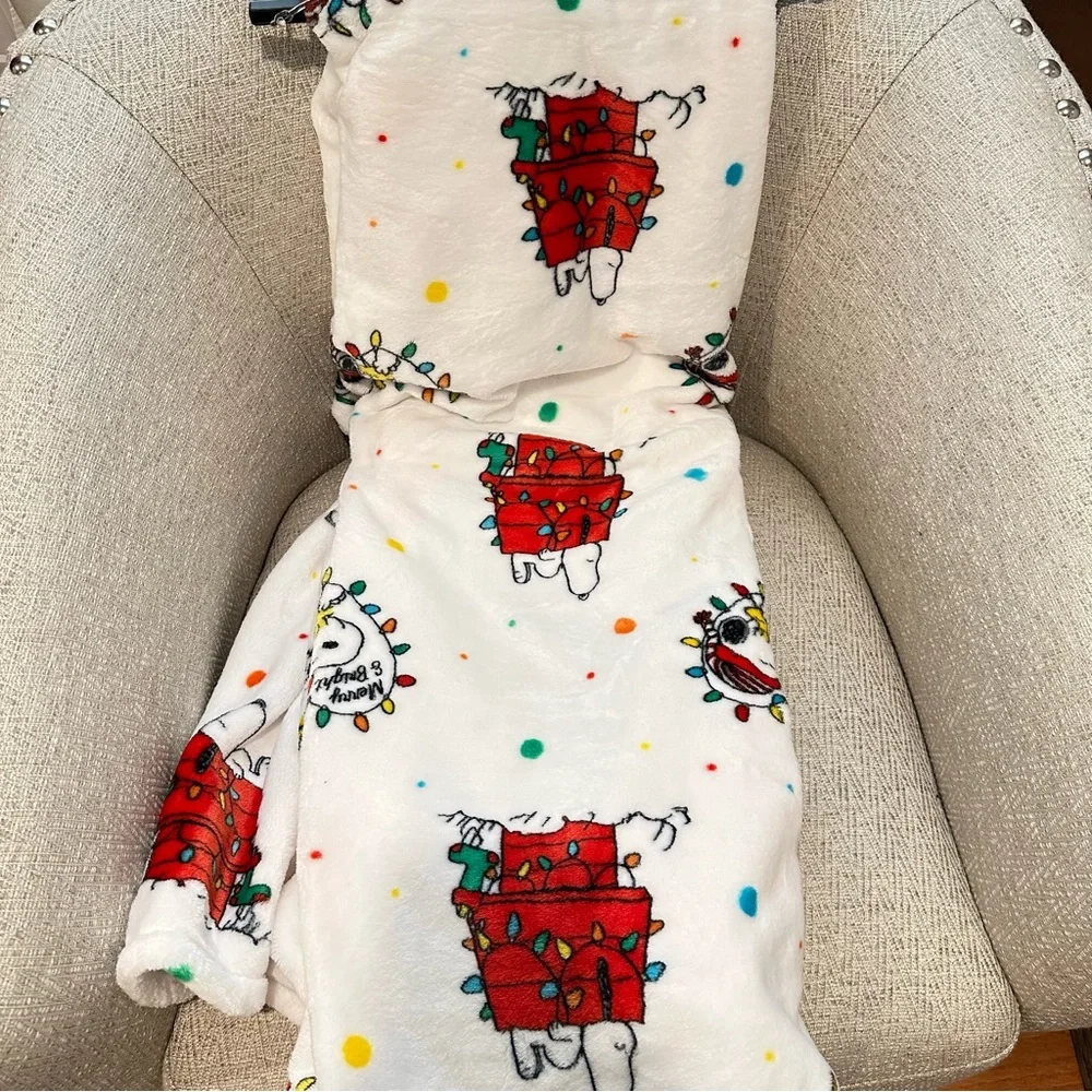 PEANUTS Snoopy Woodstock Christmas Lights Soft Throw Blanket 50